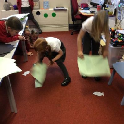 We made flappy fish and flappers from different materials, then raced them to see which one was the best.